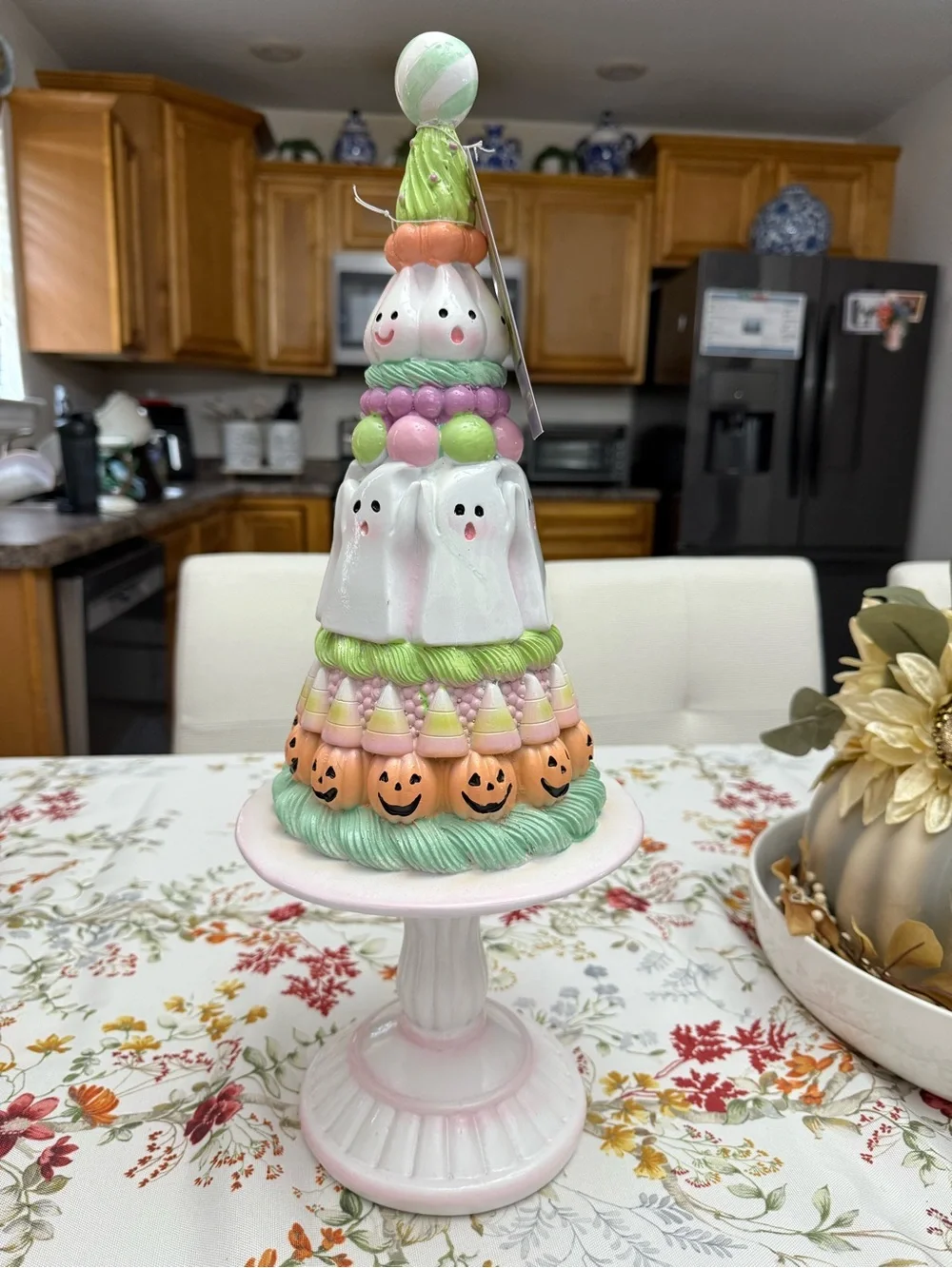 Pastel Halloween tree decor - Ghost & Pumpkin Stack